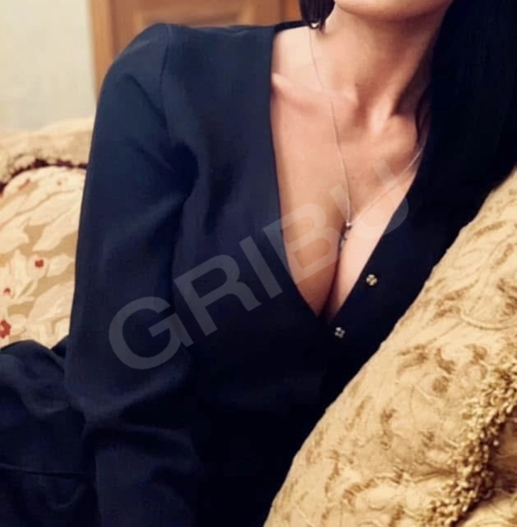 Souples and Singles: Cuckolds, Sexwifes, Riga. SkaistsParis10: skaistsparis10@inbox.lv 1