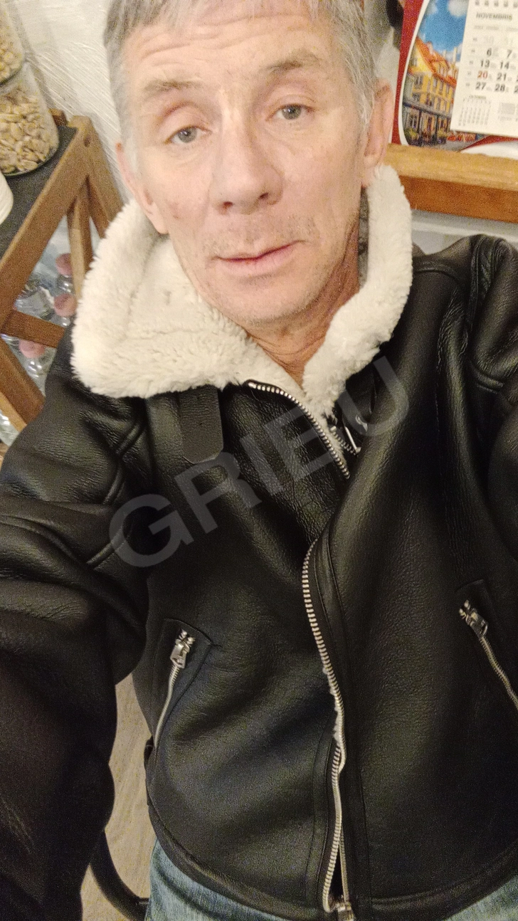 Ads by Men Looking for Women, Riga. Eduardo74: Chat 1